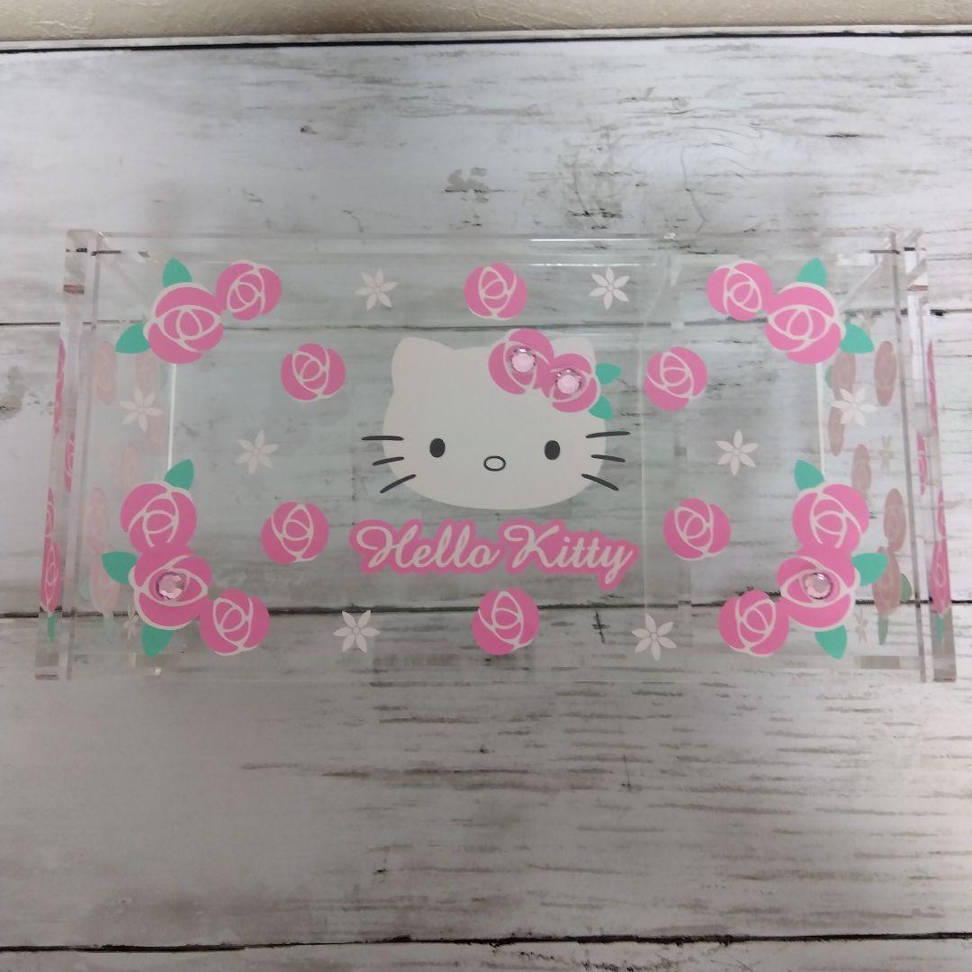 激レア　2011　ハローキティ　ローズ　コットン綿棒　アクセサリーケース　日本製