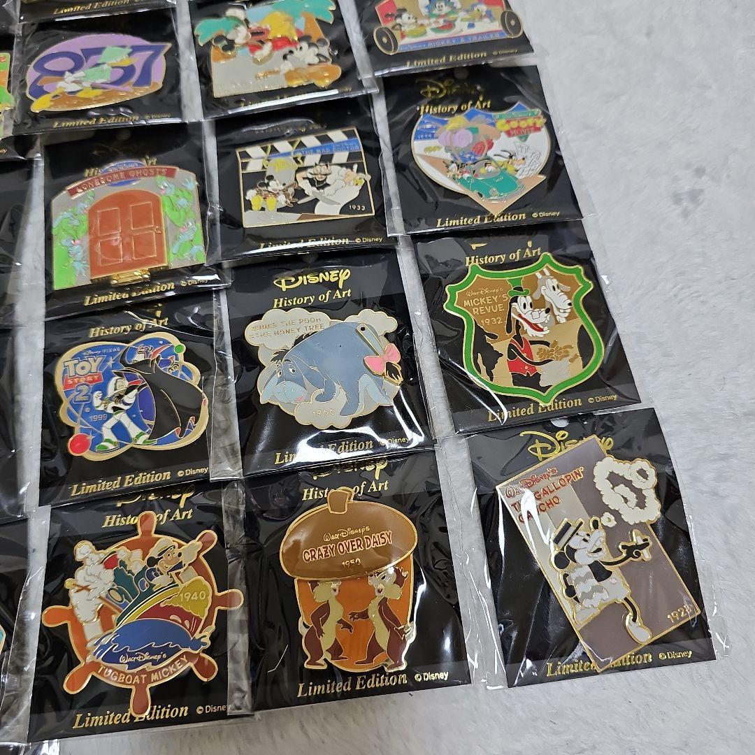 Disney History of Art キャラクター 限定ピンバッジ