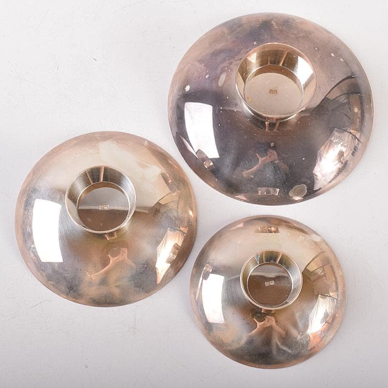 大阪尚美堂造　純銀製　三重盃　三ツ盃 　約208g　共箱　F　R7841