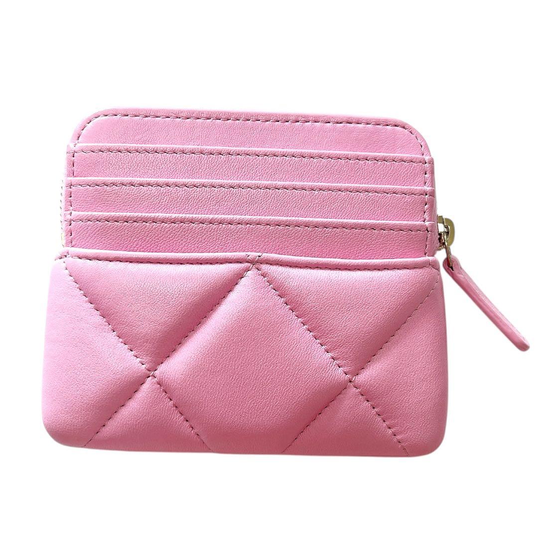 【未使用】CHANEL マトラッセ ピンク ラムスキン ケース ココマーク