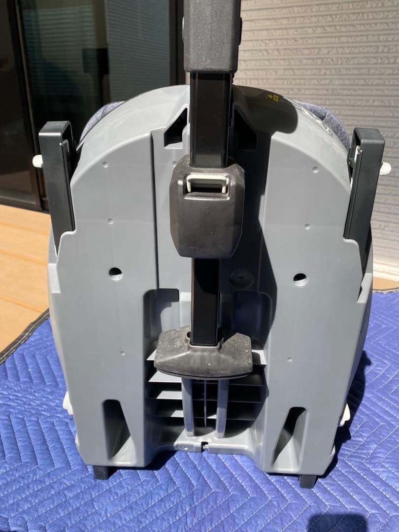 Combi クルムーブスマート　ISOFIX サーキュレーター付き