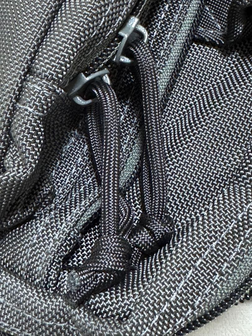 BRIEFING×TOMORROWLAND NEOTRINITY LINER値下