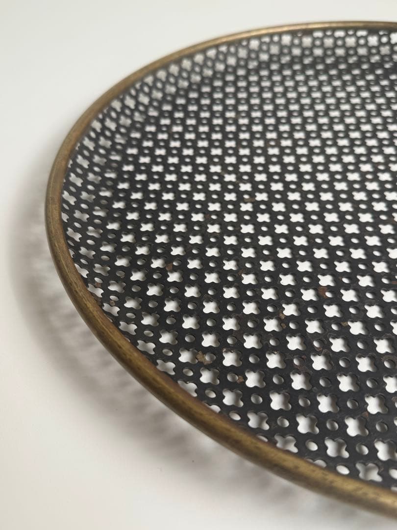 Mathieu Mategot マシューマテゴパンチングトレイペリアン - メルカリ