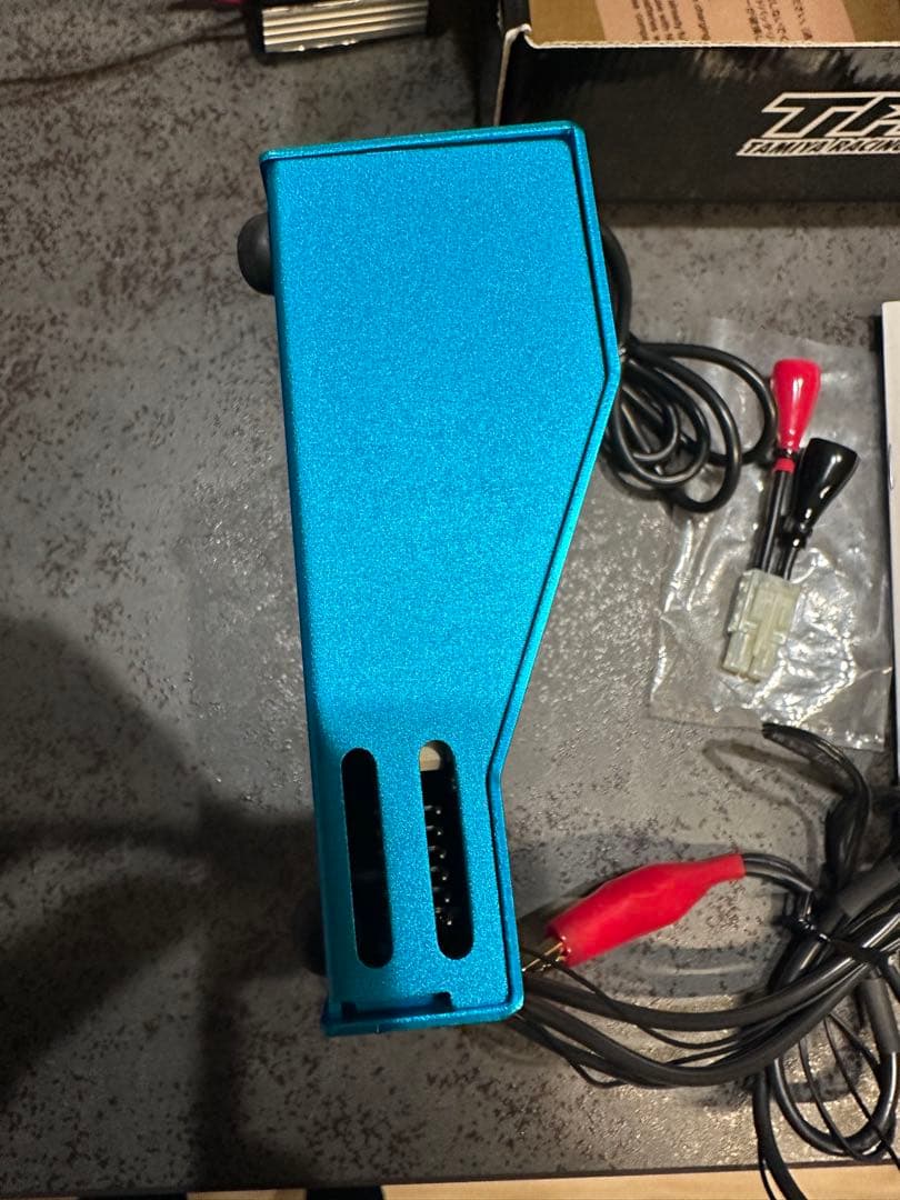 ミニ四駆　TRFタミヤ　VGチャージャー 充電器　マッチモア セルマスター同等品