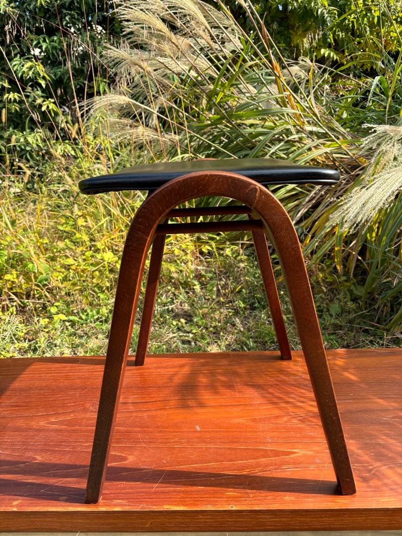 秋田木工　スタッキングスツール　剣持勇　NO.202