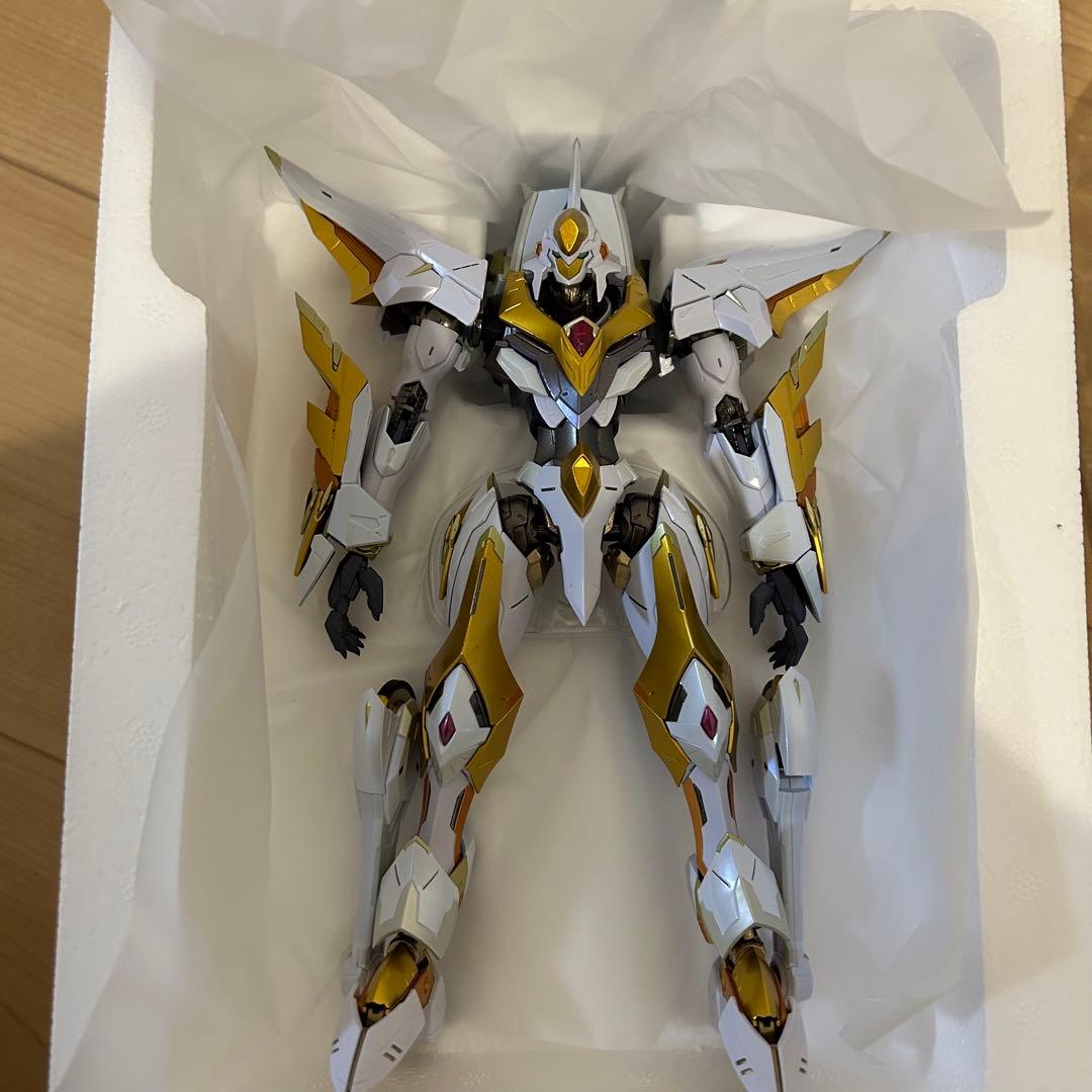 マ*ン様 メタルビルド 紅蓮聖天八極式 ランスロット アルビオン 2体セット