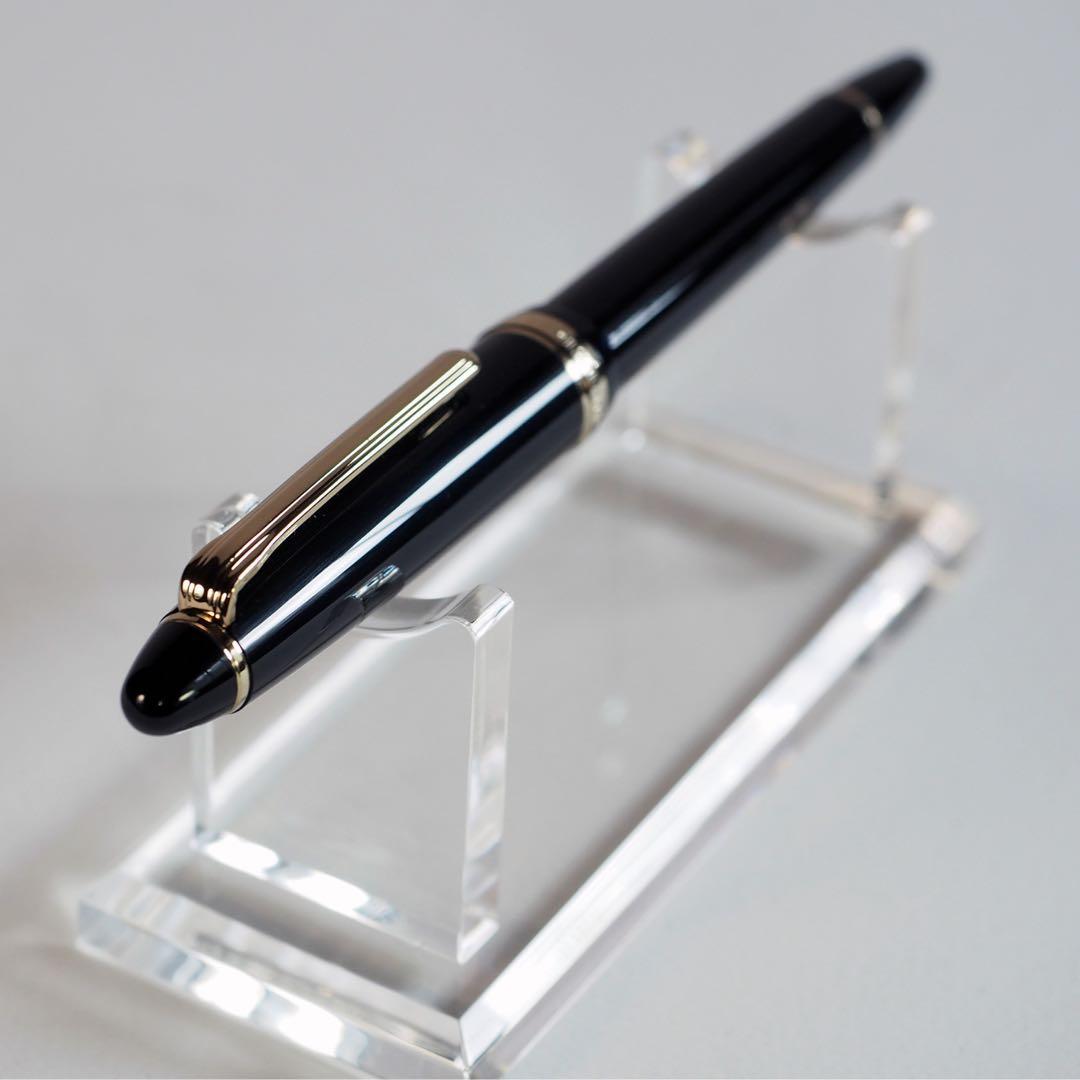 絶版　セーラーレディ・プロフィット　ブラック　ゴールド・トリム14k H-Fニブ