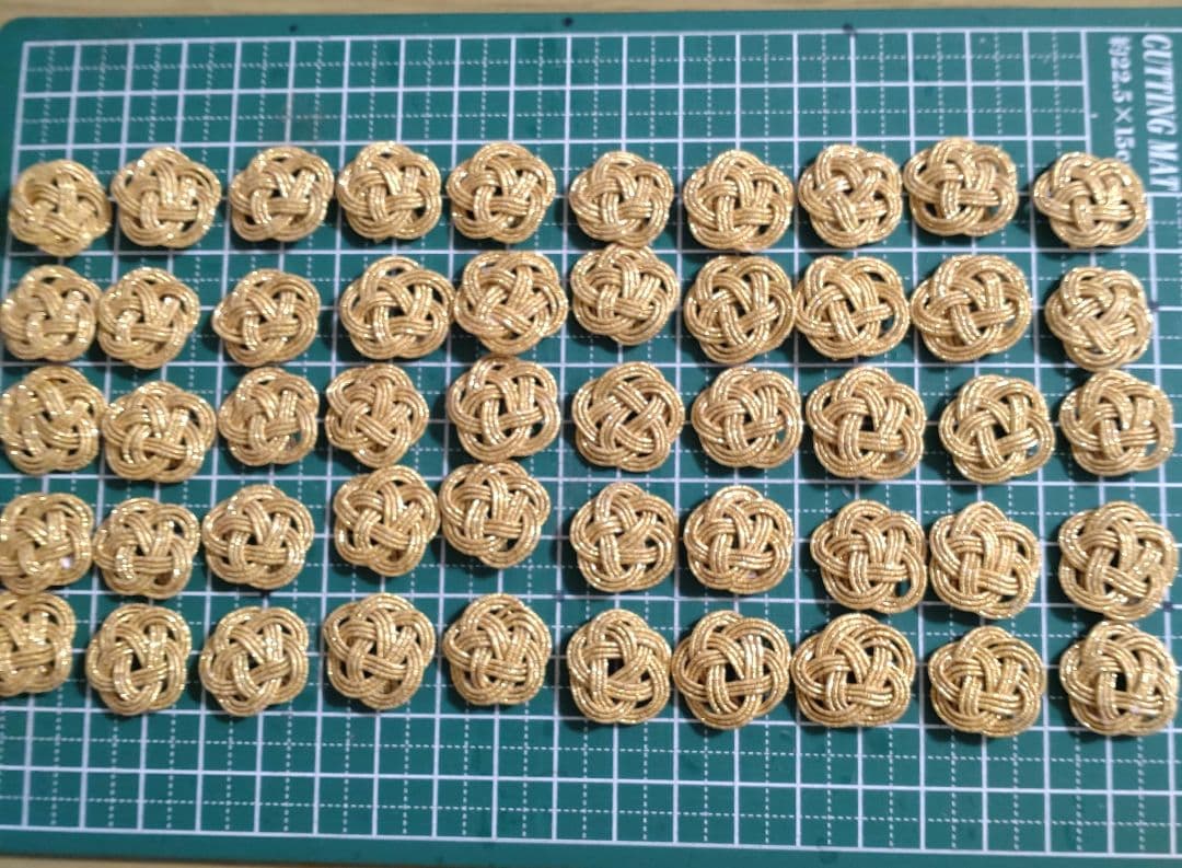 水引パーツ　梅結び　450個