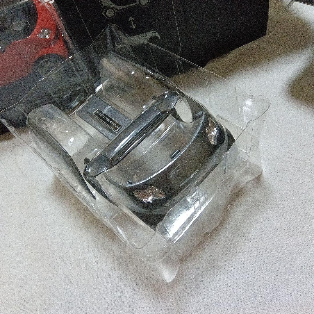 smart cabrio 1/18 ダイキャスト製モデル レッド