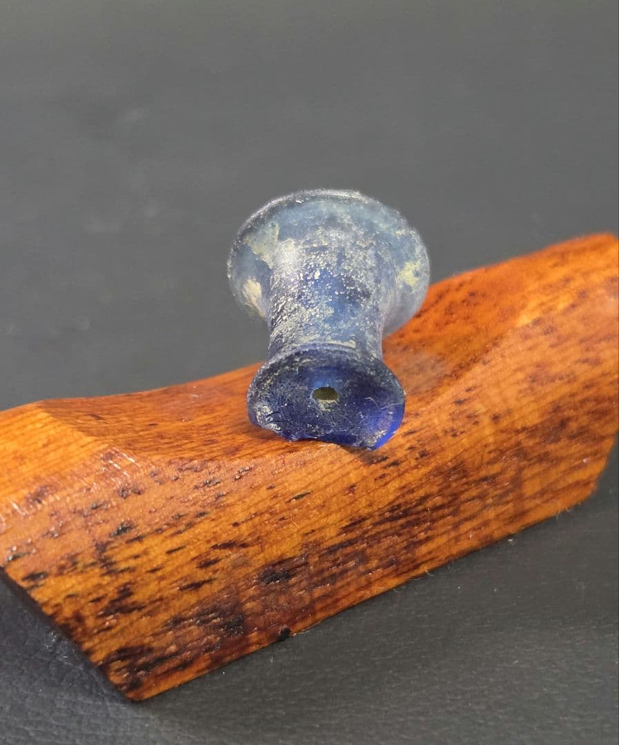 797 とんぼ玉 蜻蛉玉 耳当 じとう 骨董 貴重 珍品 ！