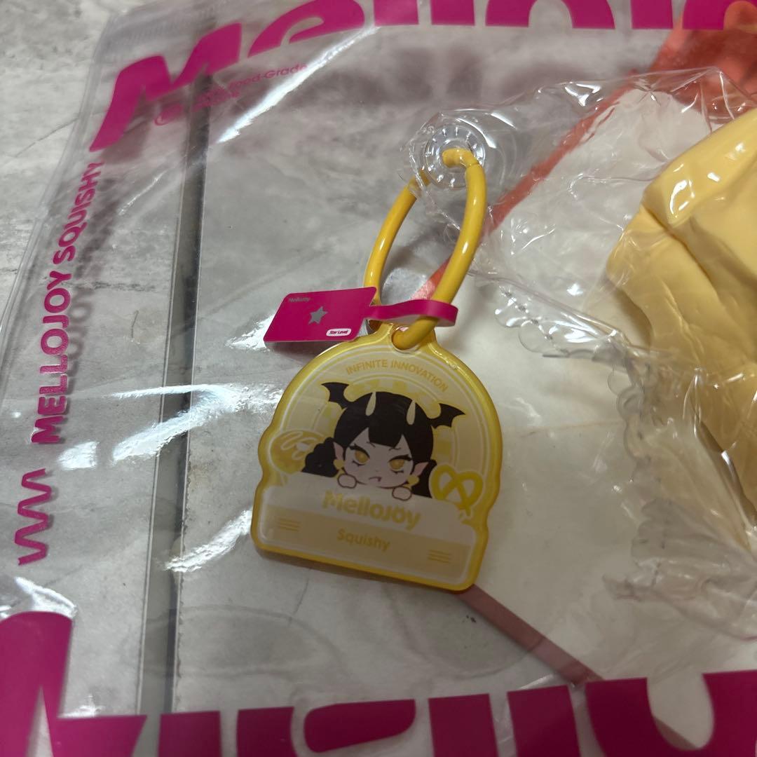 Mellojoy バター スクイーズ おまけ付き - メルカリ