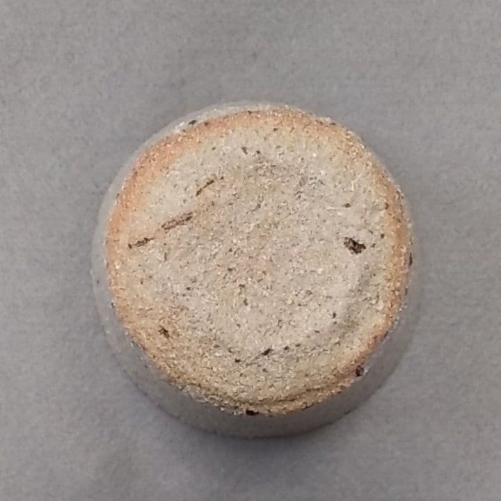 西岡小十　氏作　窯変唐津ぐい呑み　窯変唐津酒盃　唐津ぐい呑み　箱なし(NO.2)