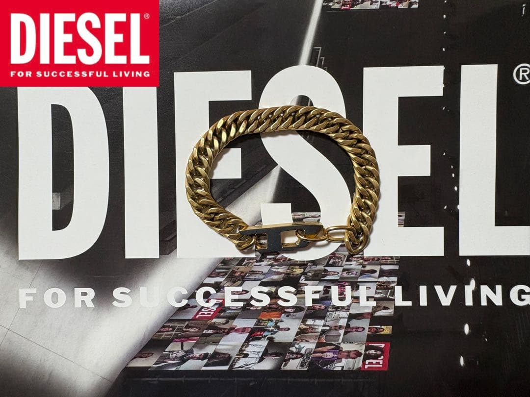 たらお⭐️美品⭐️DIESEL DX1511710 ゴールドチェーン