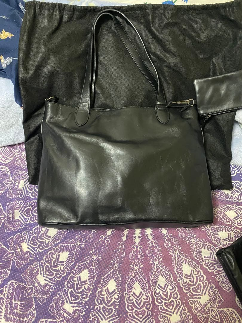 美品 COMPLETE WORKS ブラックレザートートバッグ