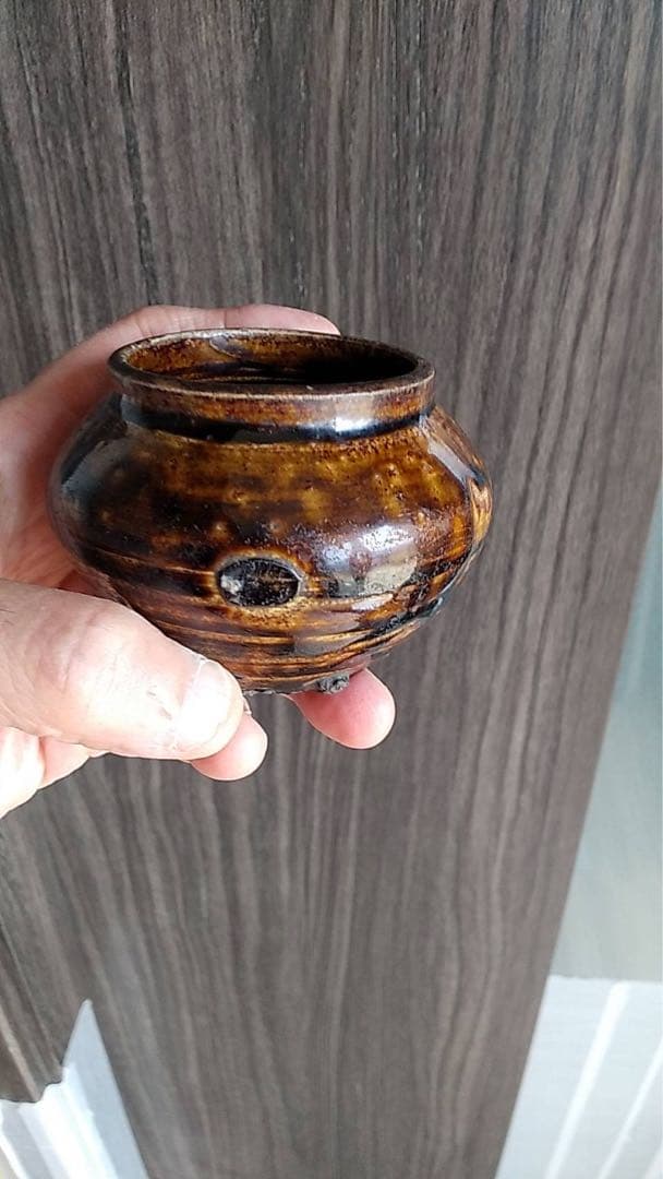 李朝　飴釉　大海茶入　ぐい呑み　朝鮮美術　韓国美術　茶道具　煎茶道具　古美術