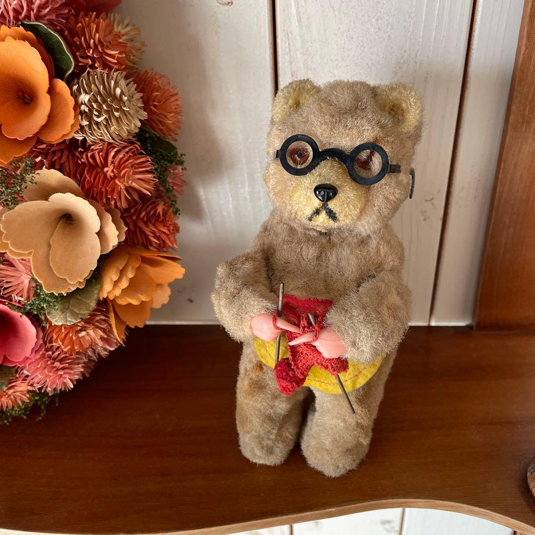 max carl ヴィンテージ ゼンマイ式 編み物をするテディベア - メルカリ