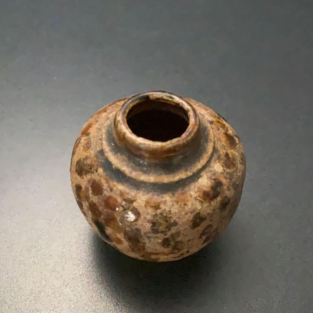 褐釉斑文小壺　タイ　スンコロク　骨董　R1397ダM