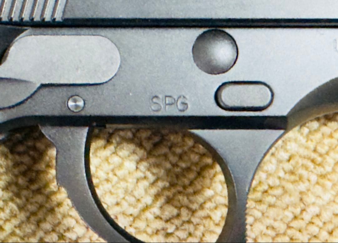 【最終価格】MGC ベレッタM9 未発火美品 予備マガジン付 SPG規格適合品