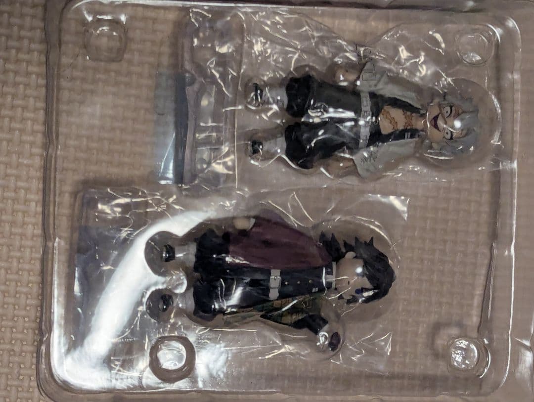 BANDAI 鬼滅の刃 再現フィギュア 2体セット 不死川実弥 冨岡義勇