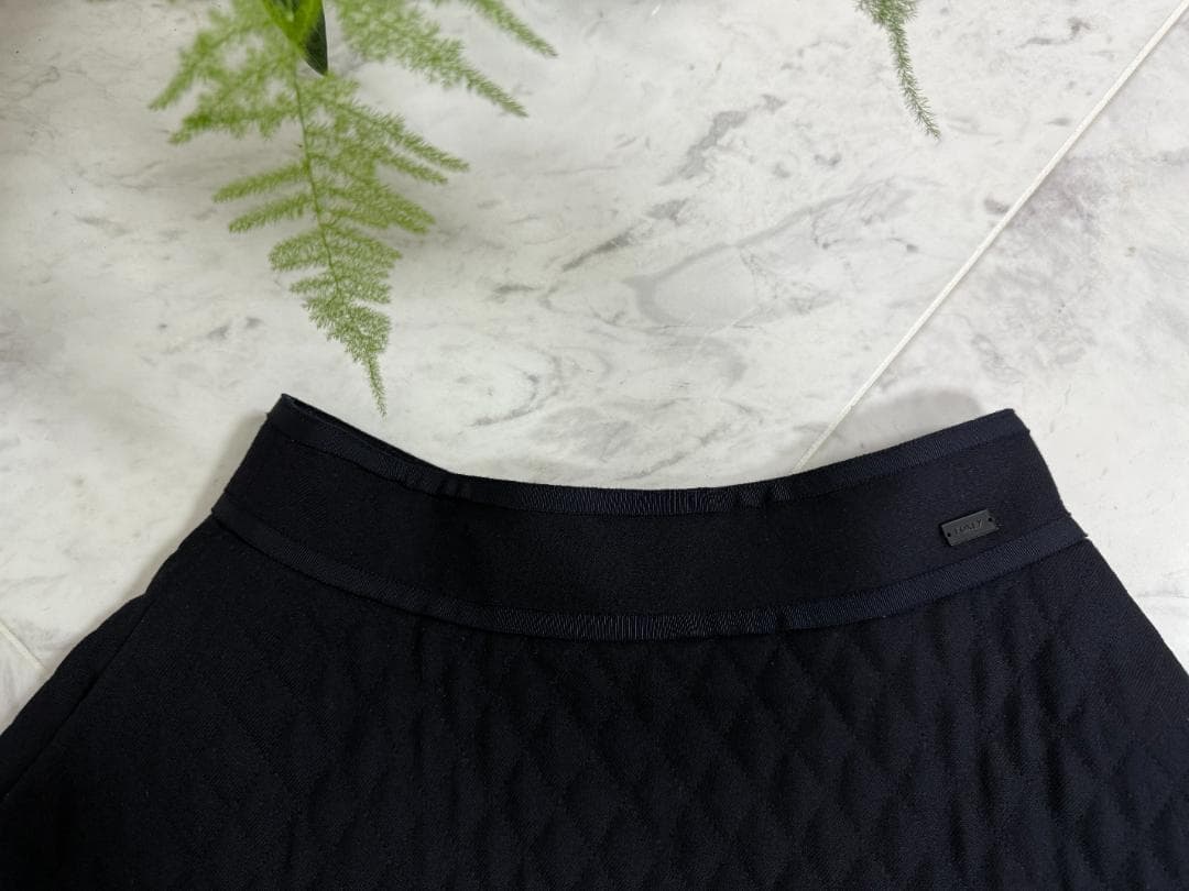 極美品★FOXEY/フォクシーフレアマトラッセ 40 ウール Aライン 別冊掲載