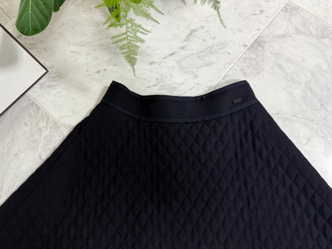 極美品★FOXEY/フォクシーフレアマトラッセ 40 ウール Aライン 別冊掲載