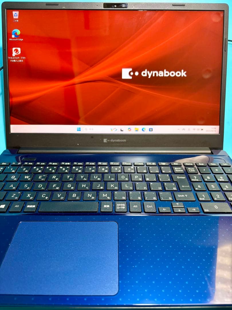 dynabook P1-C8MP-BL i7 10710U SSD 4TB