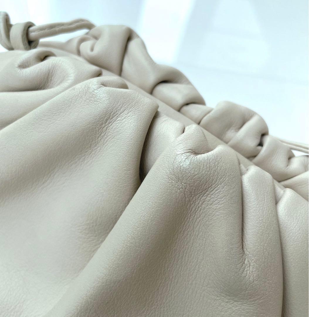 ボッテガヴェネタ ミニ ポーチ