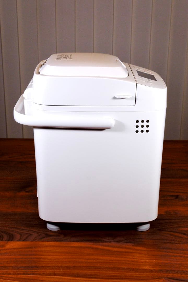 美品】パナソニック SD-MT4-W ホームベーカリー （2022年製）