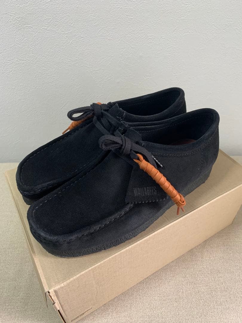 CLARKS ワラビー ブラックスエード　モカシン