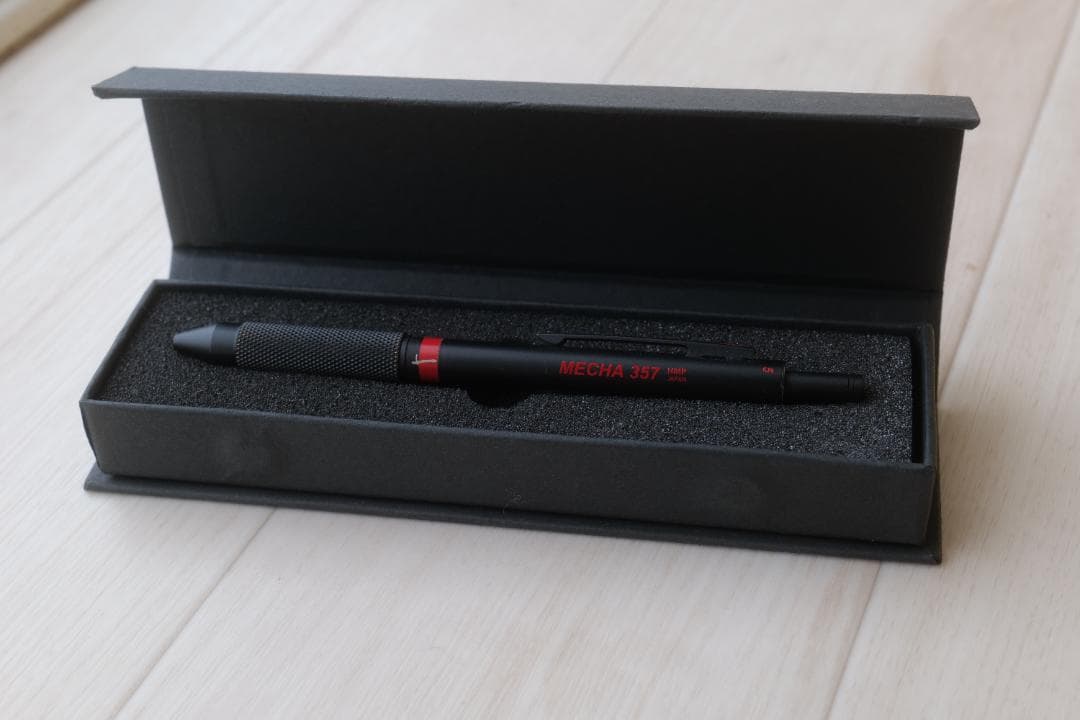 Chia 様専用 MECHA 357 マルチシャーペン 3in1 - メルカリ