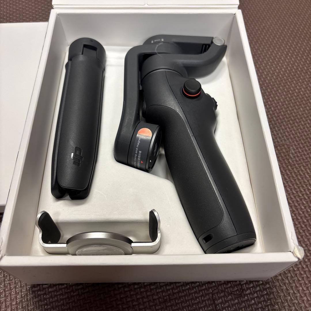 ⭐️美品DJI Osmo Mobile 6 OM6 Amazon.com: DJI Osmo Mobile 6 Gimbal Stabilizer for Smartphones, 3