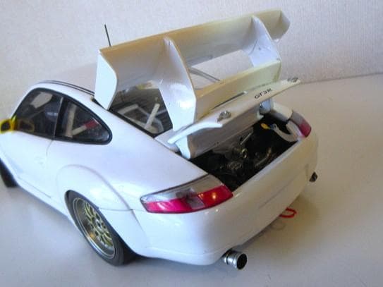 ミスターポンさん専用 AUTOart (1/18) ポルシェ 911 GT3R