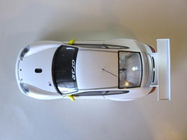 ミスターポンさん専用 AUTOart (1/18) ポルシェ 911 GT3R