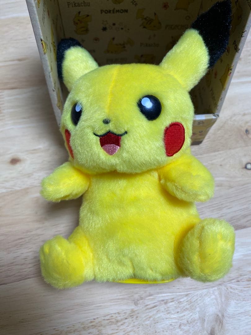しゃべくりシリーズピカチュウ　｜2018年発売・廃盤モデル・音声認識ぬいぐるみ