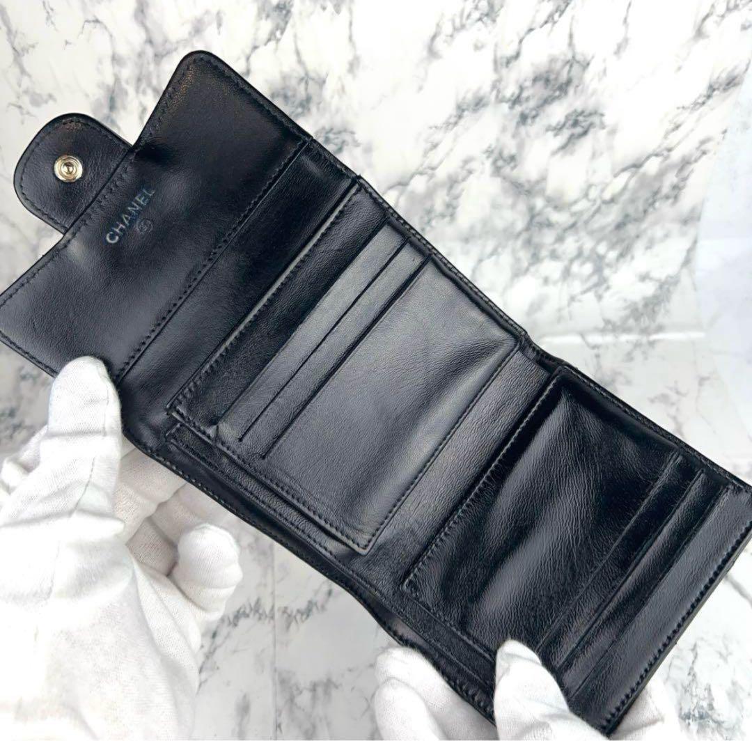 22 CHANEL マトラッセミディアムサイズコンパクト折り財布