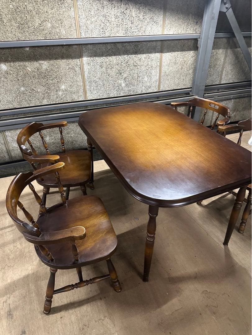 飛騨産業　キツツキマーク　ダイニングテーブル　ヴィンテージ