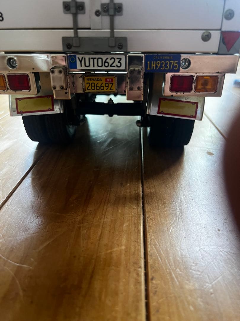 タミヤ トレーラートラック用 パネルバン セミトレーラー