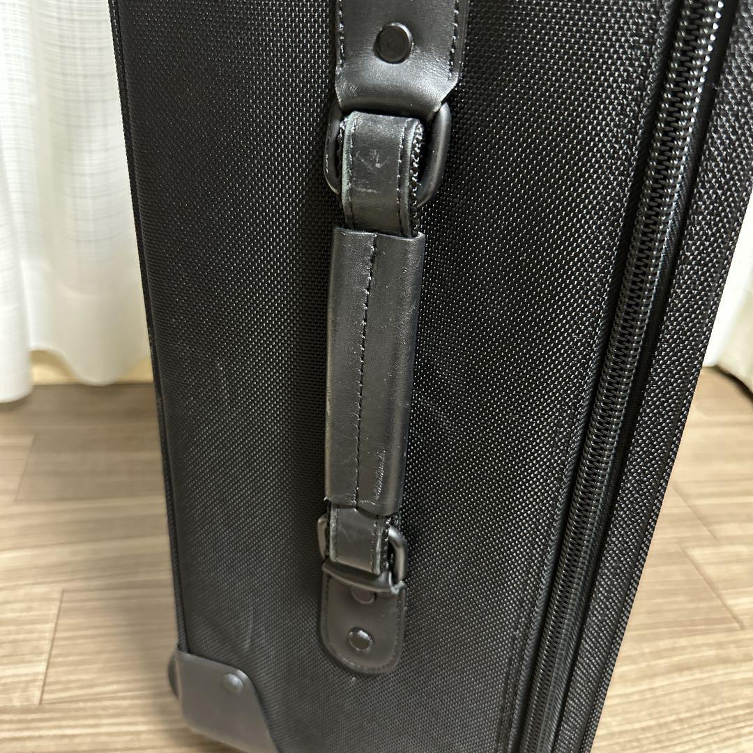 Briggs & Riley 2輪ナイロン 機内持込みキャリー スーツケース