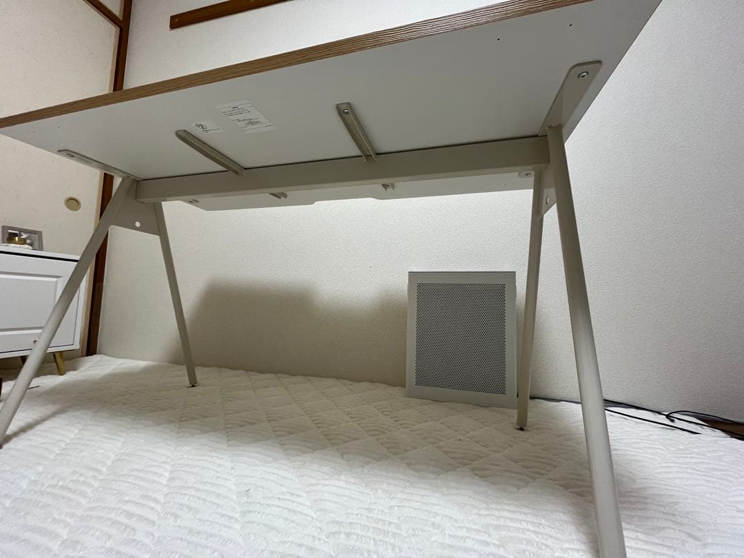 【引取り限定】JSFワークプラス　コンパスレッグデスク　ホワイト