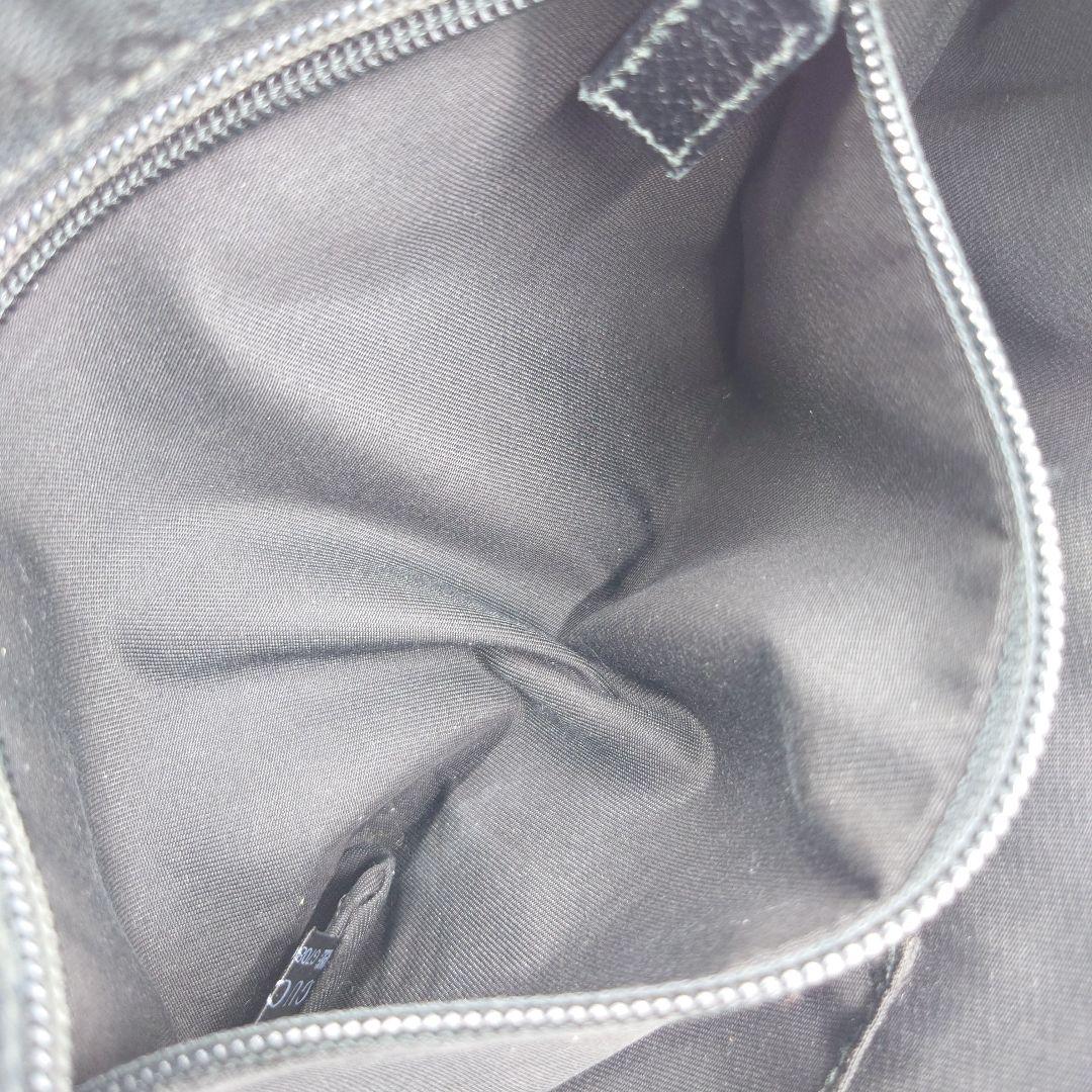 GUCCI ショルダーバッグ 斜め掛け GGキャンバス シェリーライン グッチ