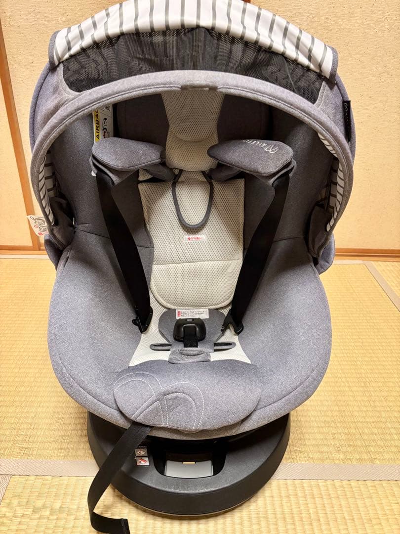 AILEBEBE KURUTTO 5i 車用チャイルドシート グレー