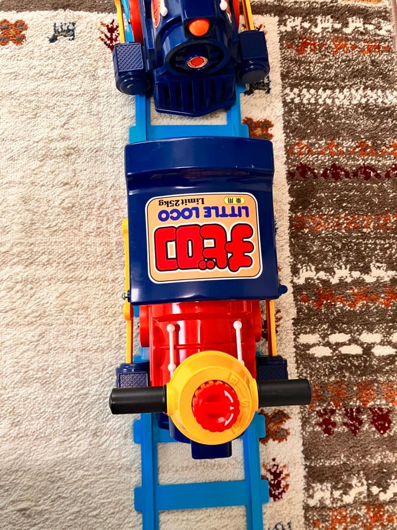 チビロコ　LITTLE LOCO