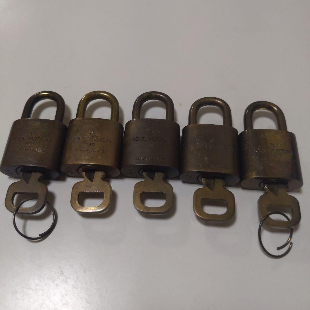 ルイヴィトン パドロック＆キー 10個セット
