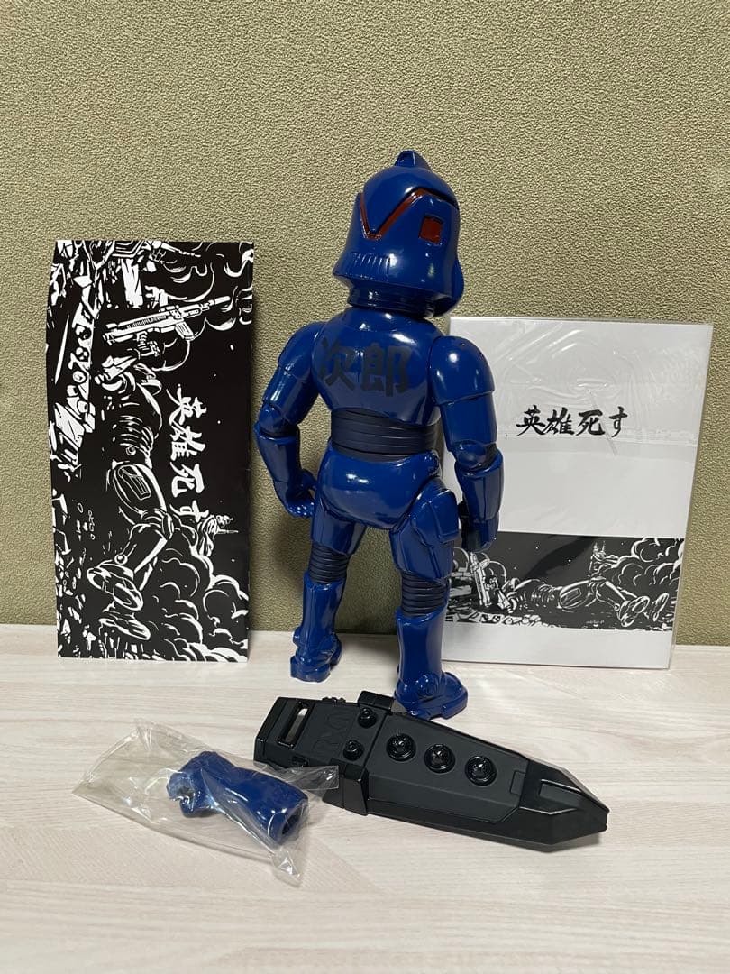 RX-NEMESIS ZERO LAST STAND ソフビ　デザイナーズ