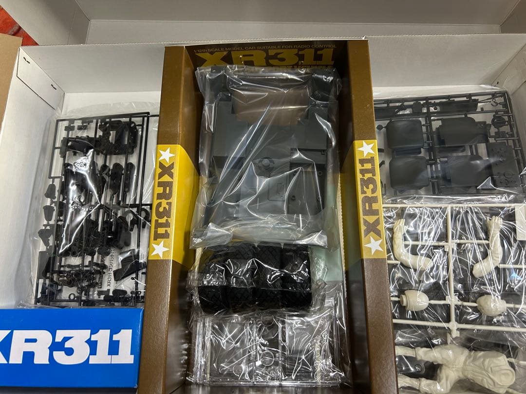 タミヤ 1/12th ラジオコントロールカー XR311コンバットバギー