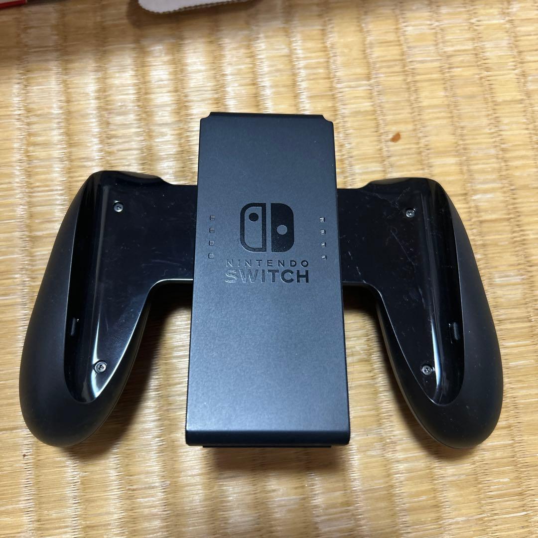 Nintendo Switch 本体 ネオンブルー　ネオンレッド