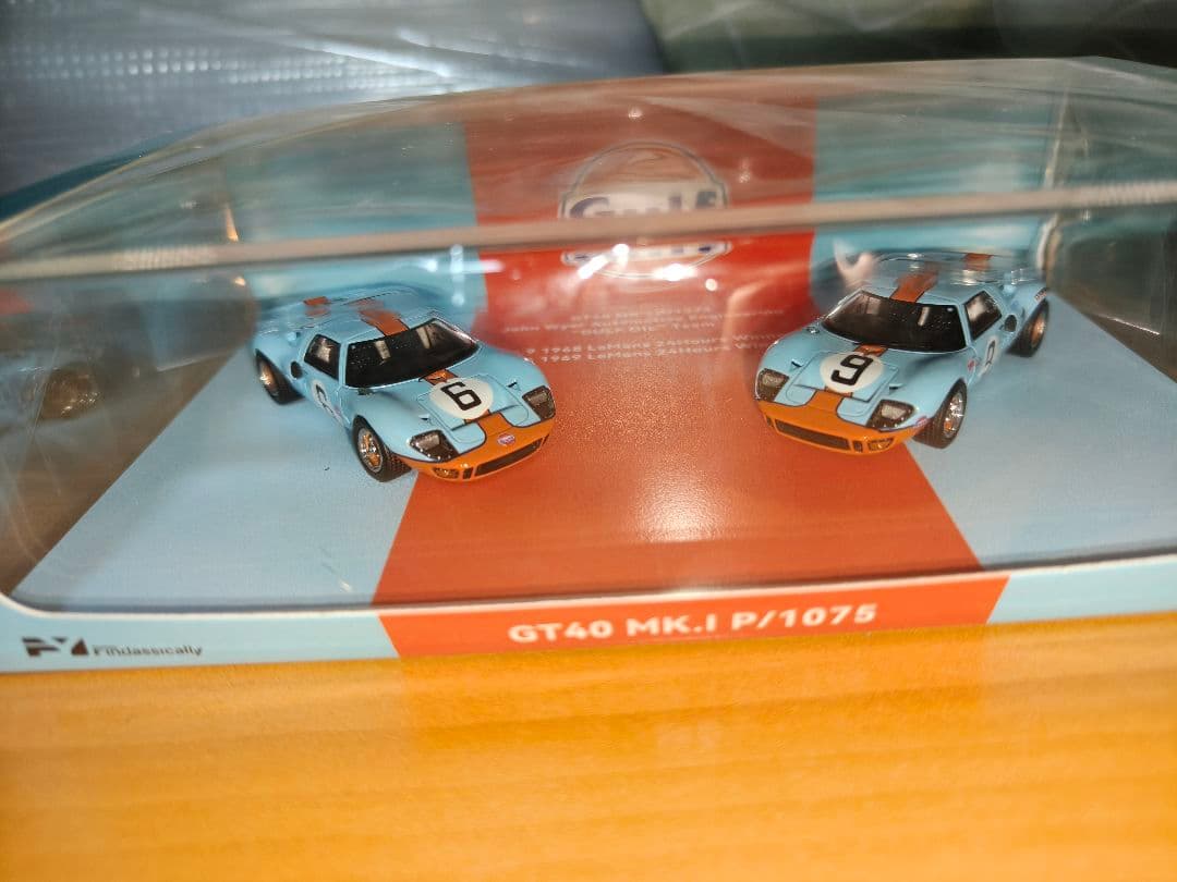 1/64 フォード GT40 ミニカー