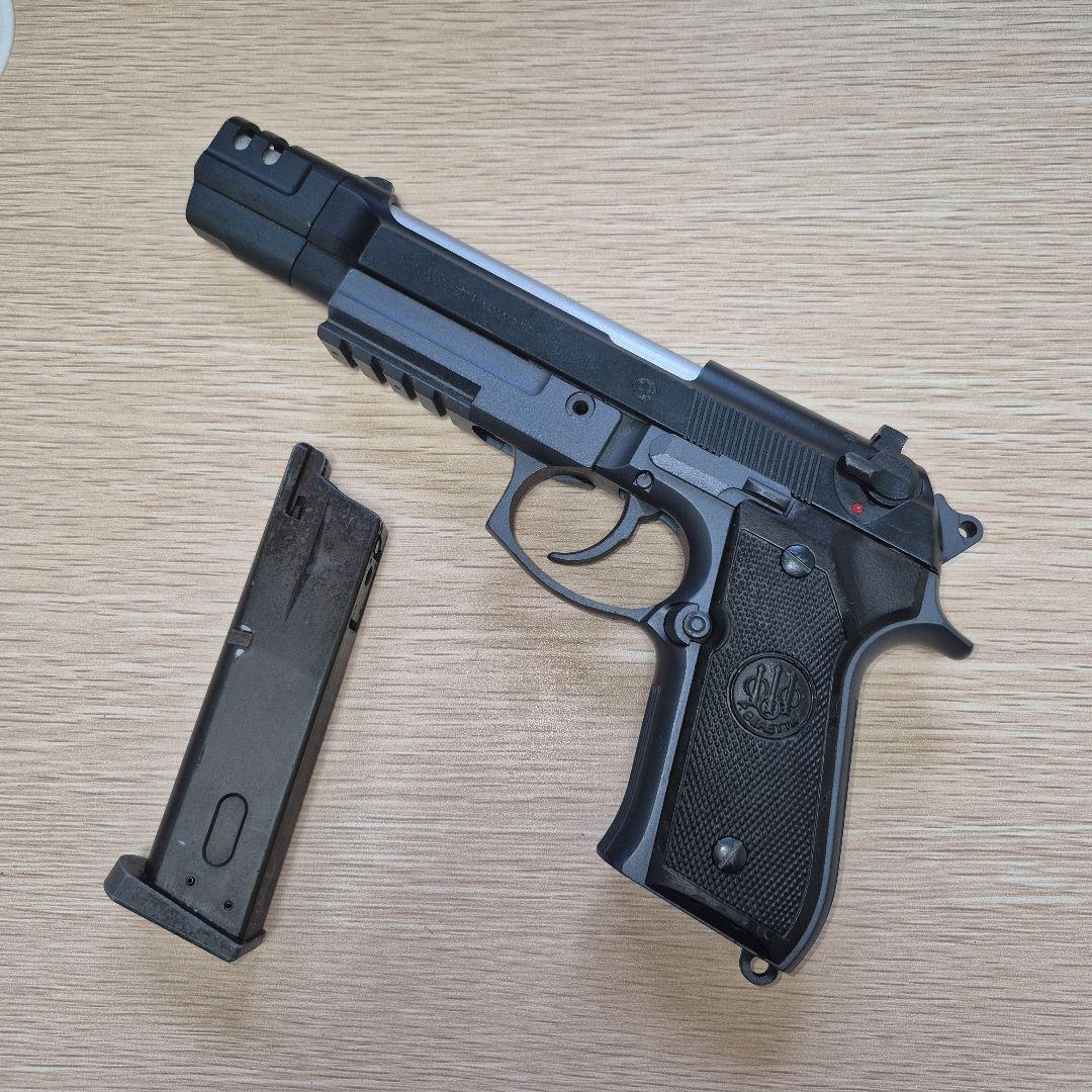 r*s様 WESTERN ARMS M92FS ガスガン ブレードマスター？