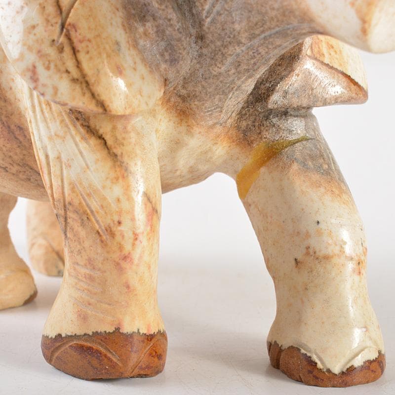 天然石 細密彫刻 象 置物 約411g 桐箱付 C R7273 - メルカリ