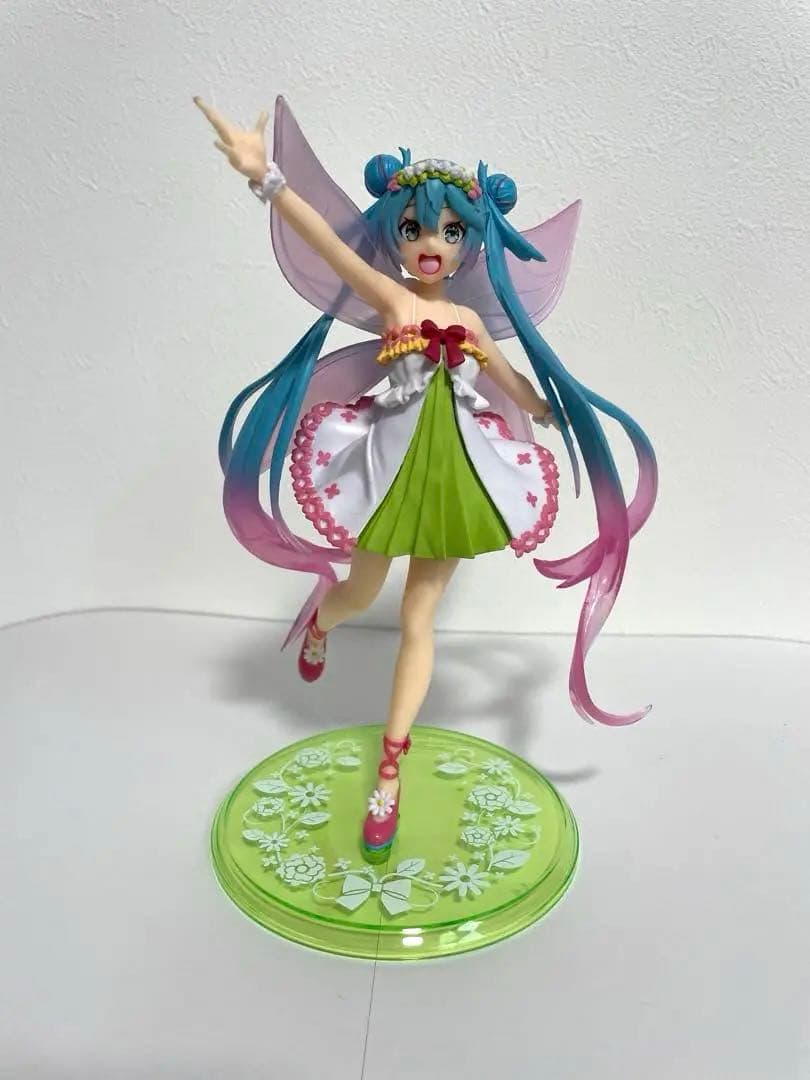 初音ミク フィギュア 12体まとめ売り - メルカリ